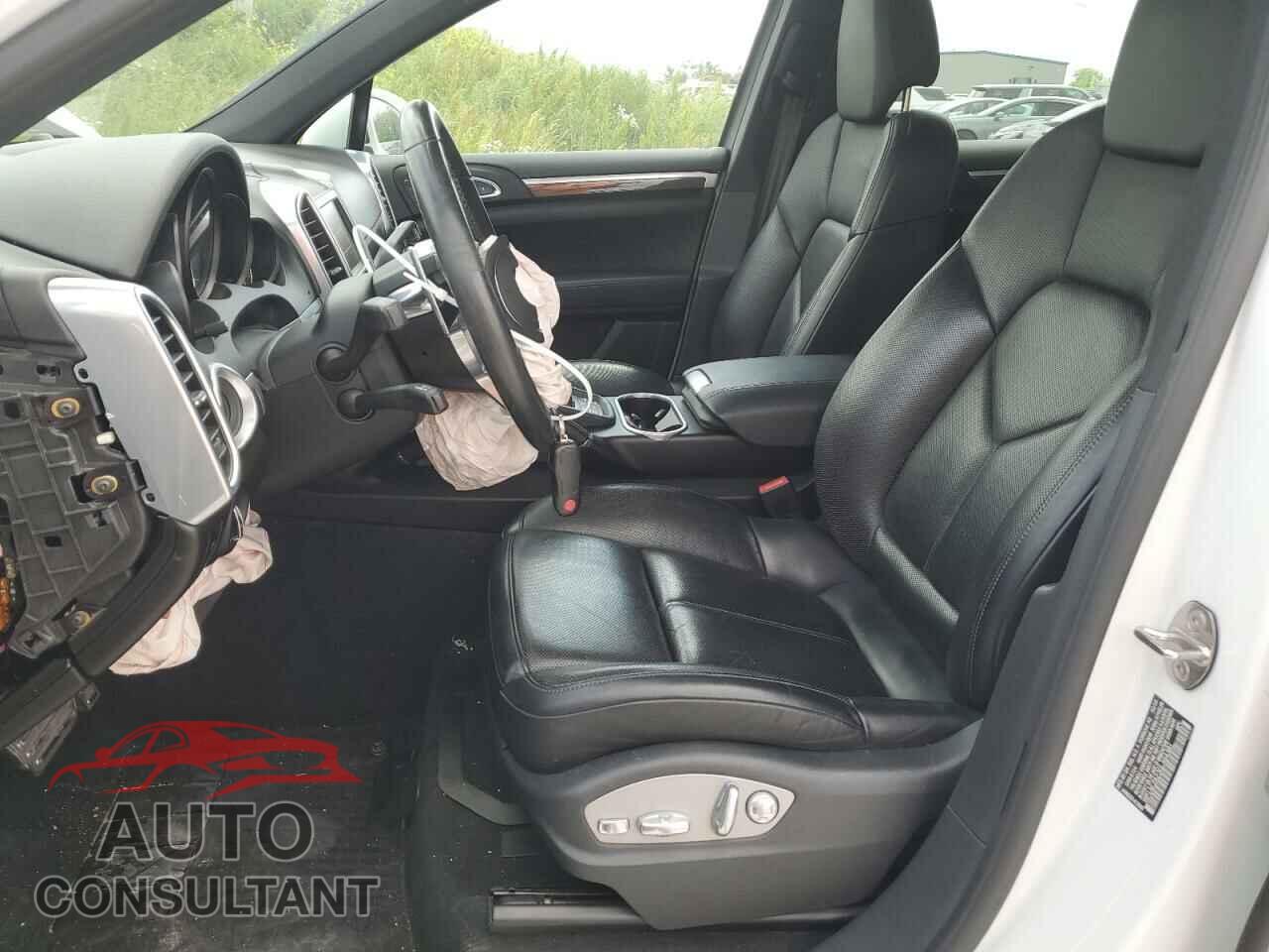 PORSCHE CAYENNE 2016 - WP1AE2A23GLA64381