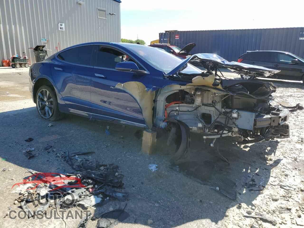 TESLA MODEL S 2020 - 5YJSA1E2XLF364115