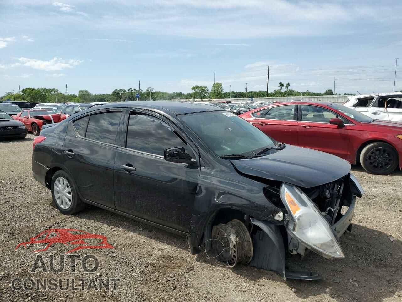 NISSAN VERSA 2016 - 3N1CN7AP7GL886496