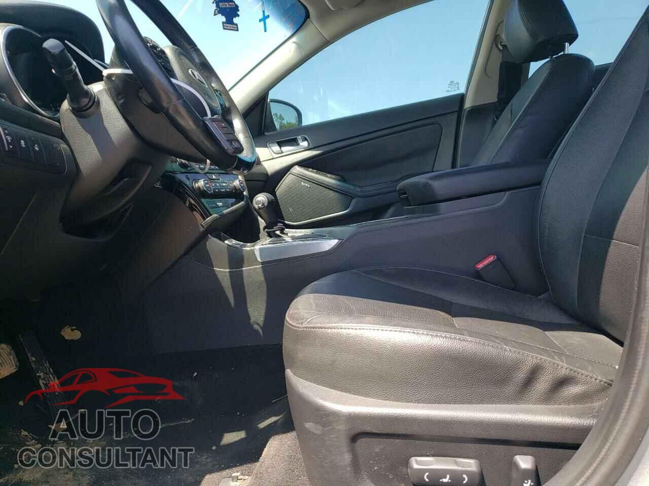 KIA OPTIMA 2014 - KNAGN4AD8E5075013