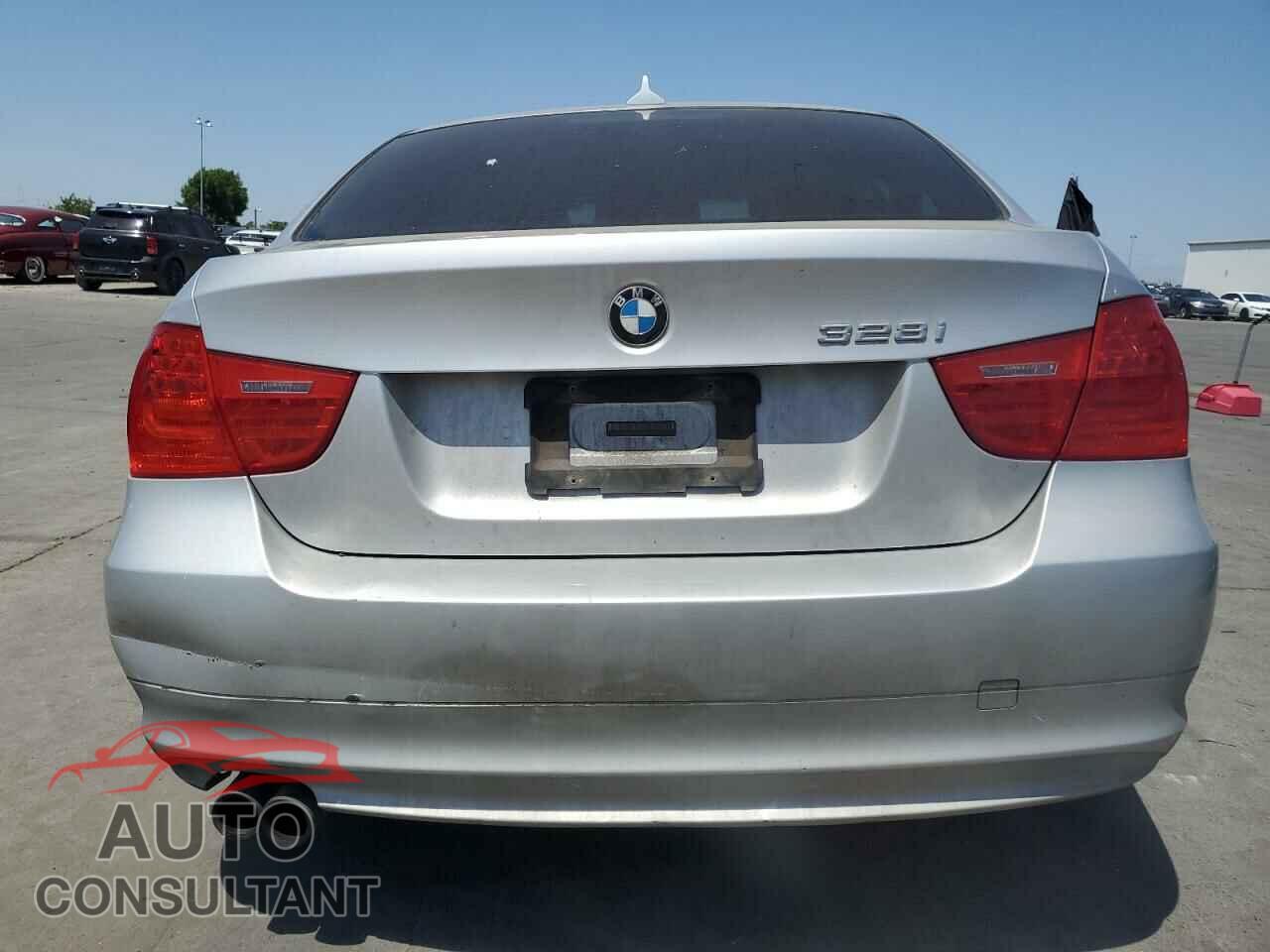 BMW 3 SERIES 2011 - WBAPH5G59BNM76384