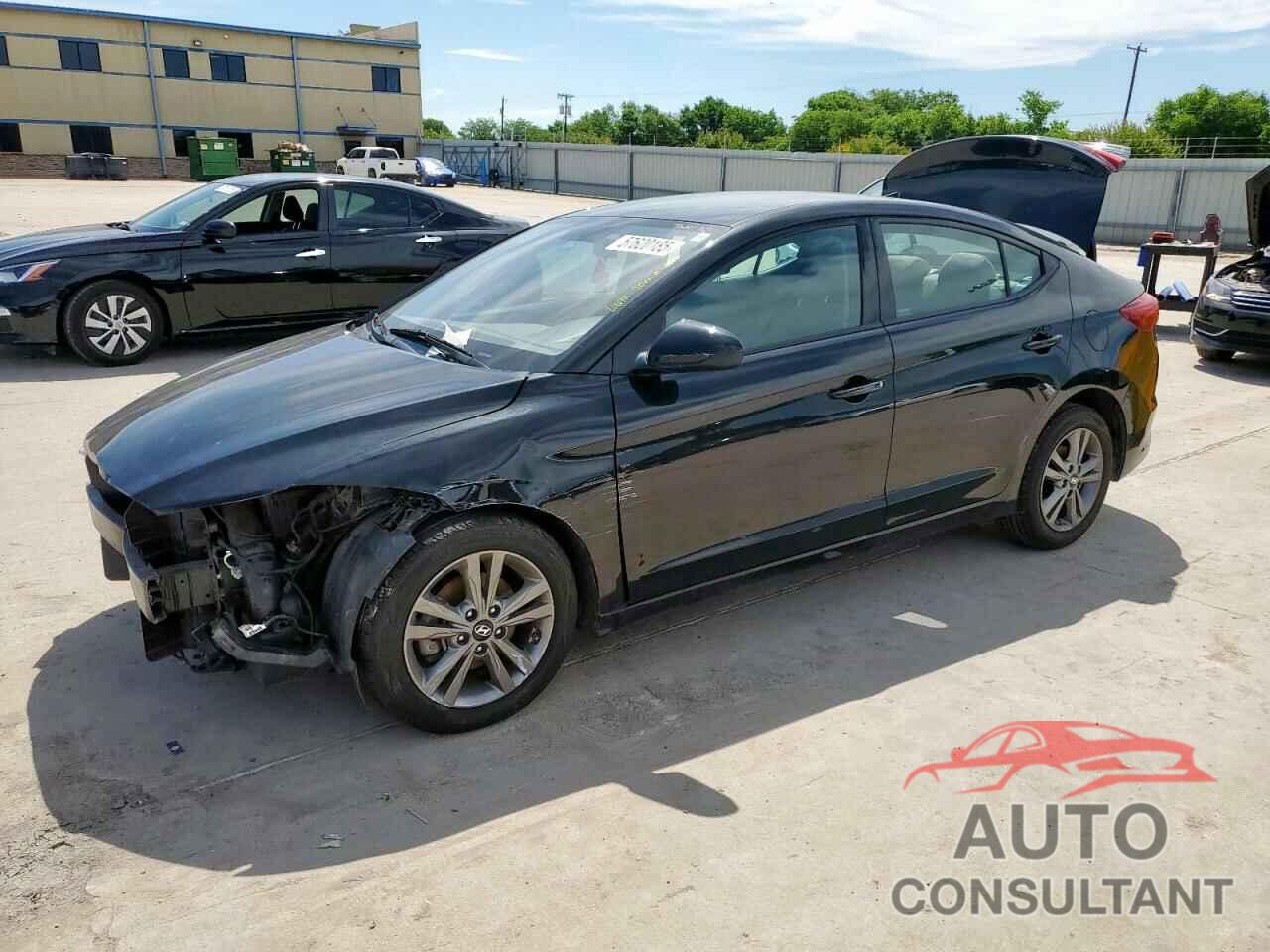 HYUNDAI ELANTRA 2018 - 5NPD84LF5JH329203