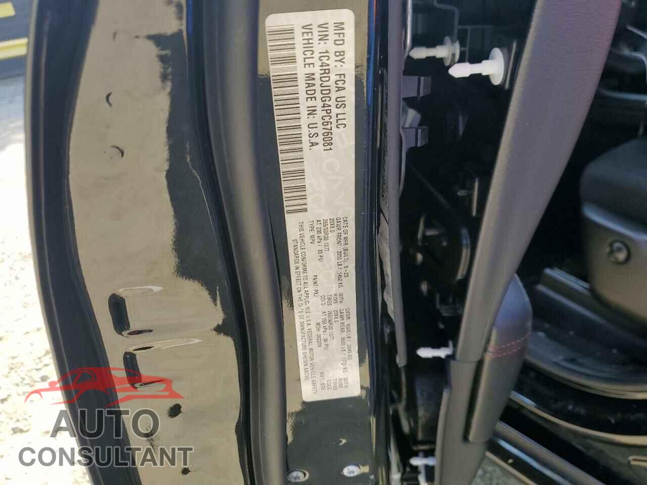 DODGE DURANGO 2023 - 1C4RDJDG4PC676081