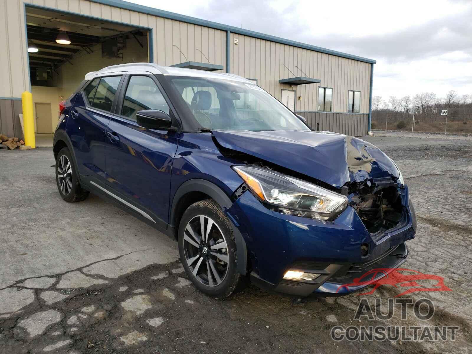 NISSAN KICKS 2019 - 3N1CP5CU6KL484821