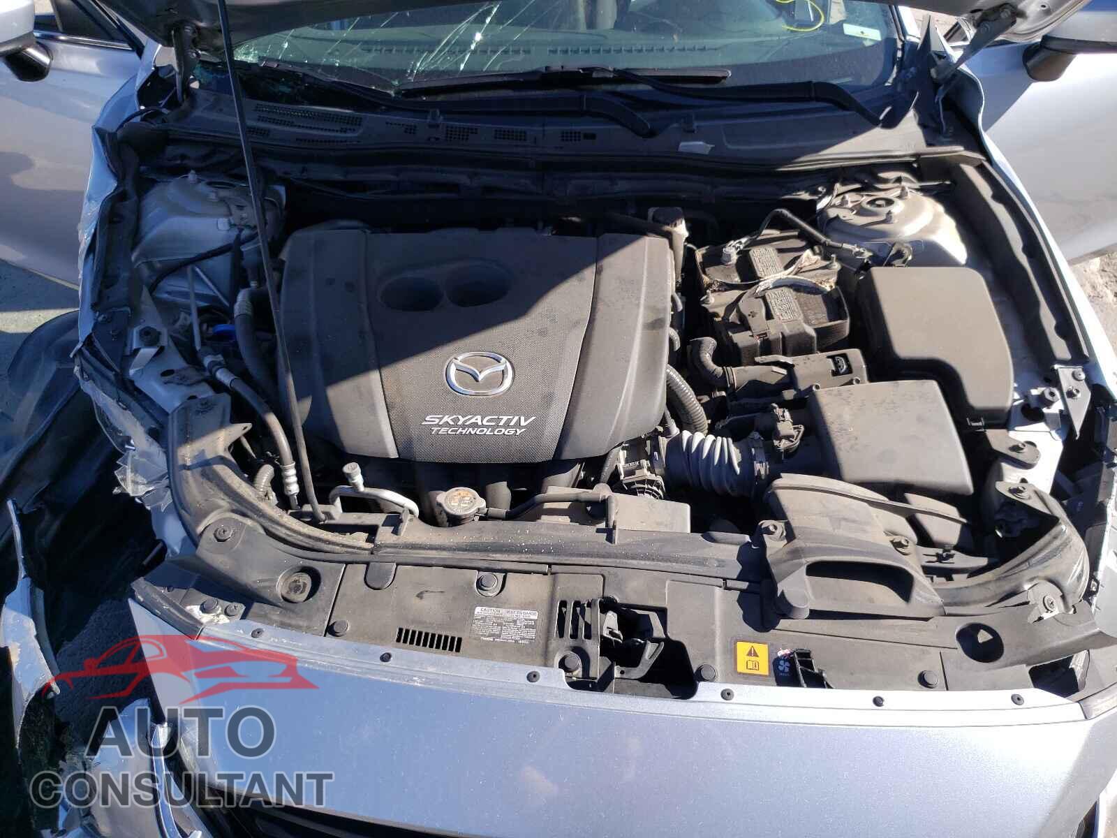 MAZDA 3 2017 - 3MZBN1U71HM127336