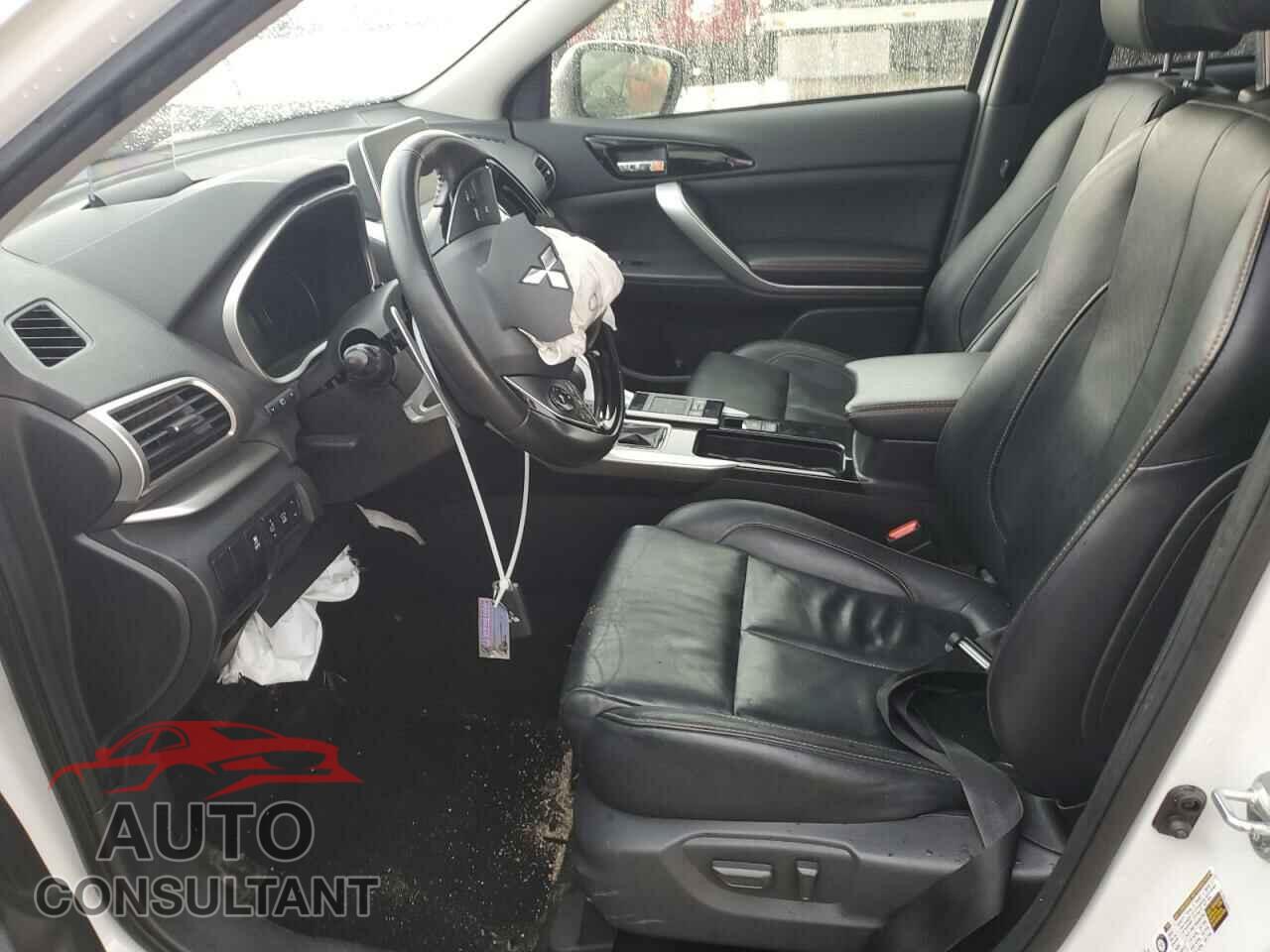 MITSUBISHI ECLIPSE 2018 - JA4AT5AA6JZ065622