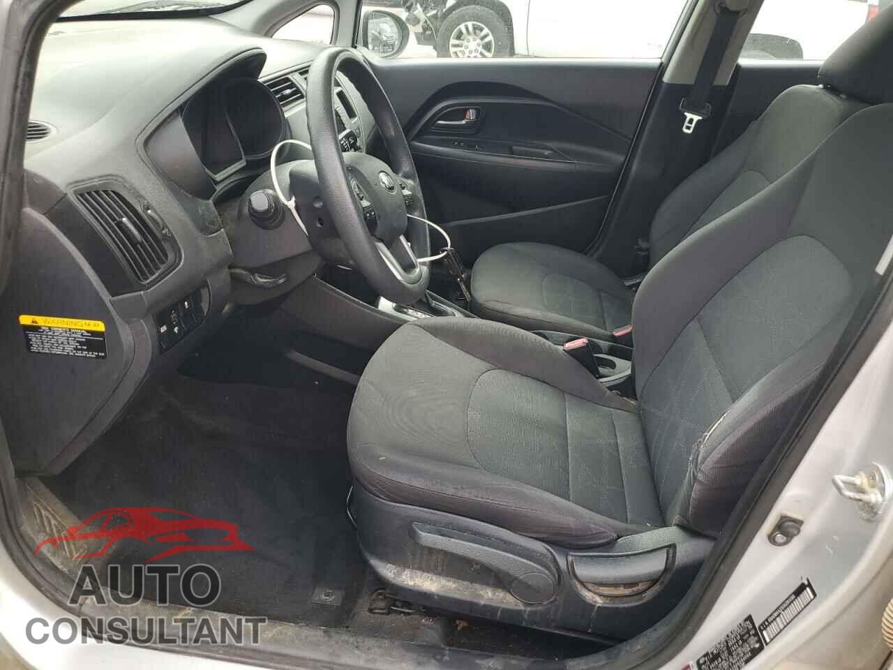 KIA RIO 2013 - KNADM4A35D6280066