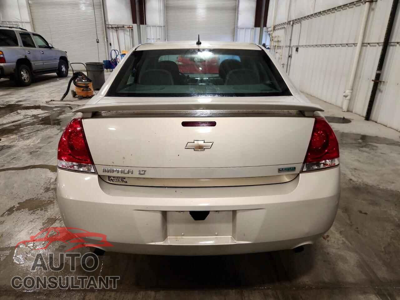 CHEVROLET IMPALA 2012 - 2G1WB5E35C1211362