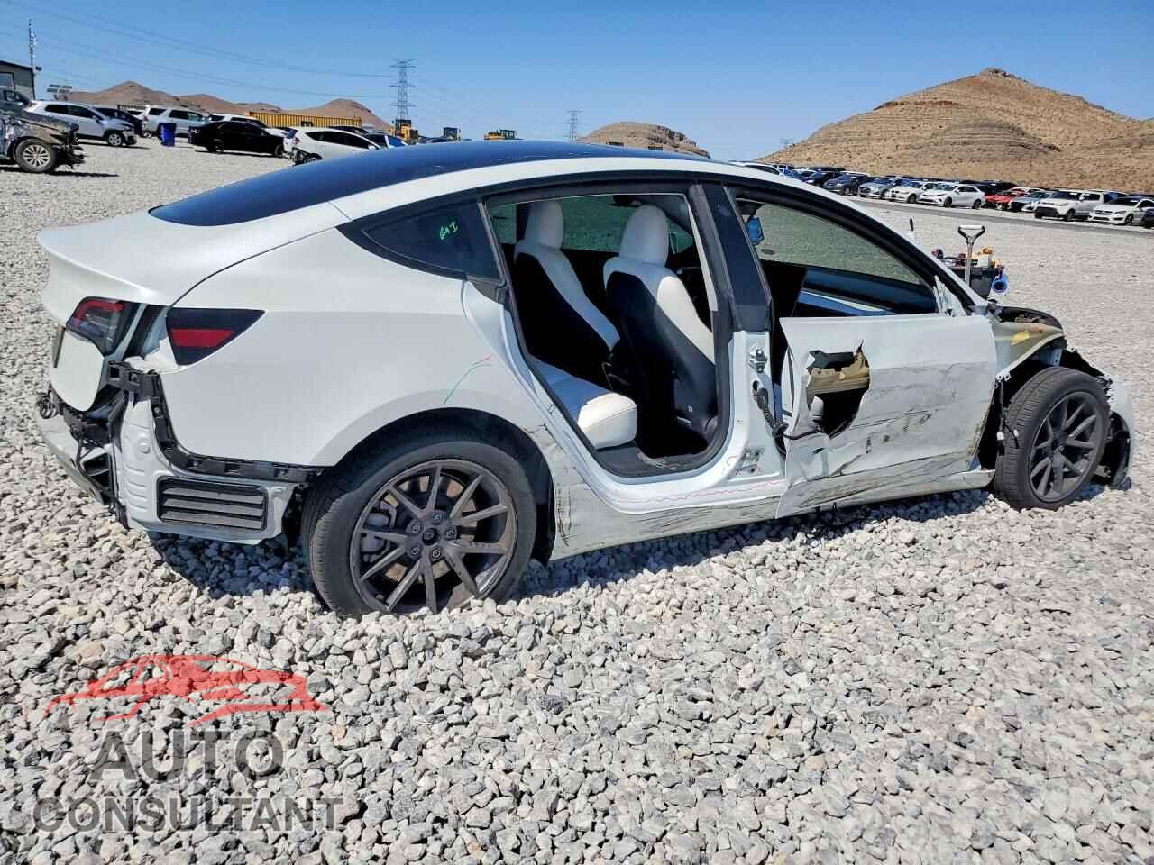 TESLA MODEL 3 2023 - 5YJ3E1EA2PF586718