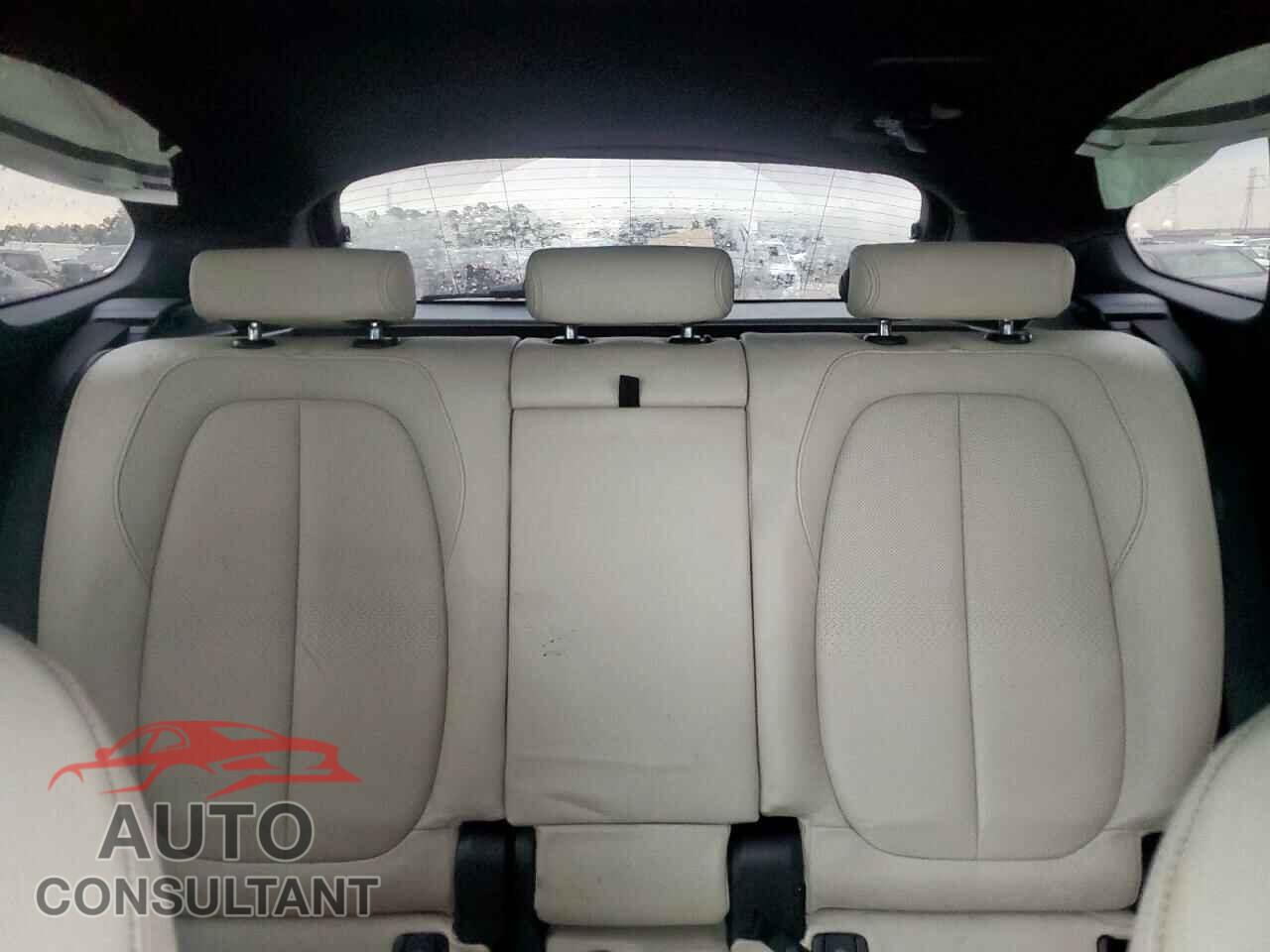 BMW X1 2017 - WBXHT3C35H5F71683