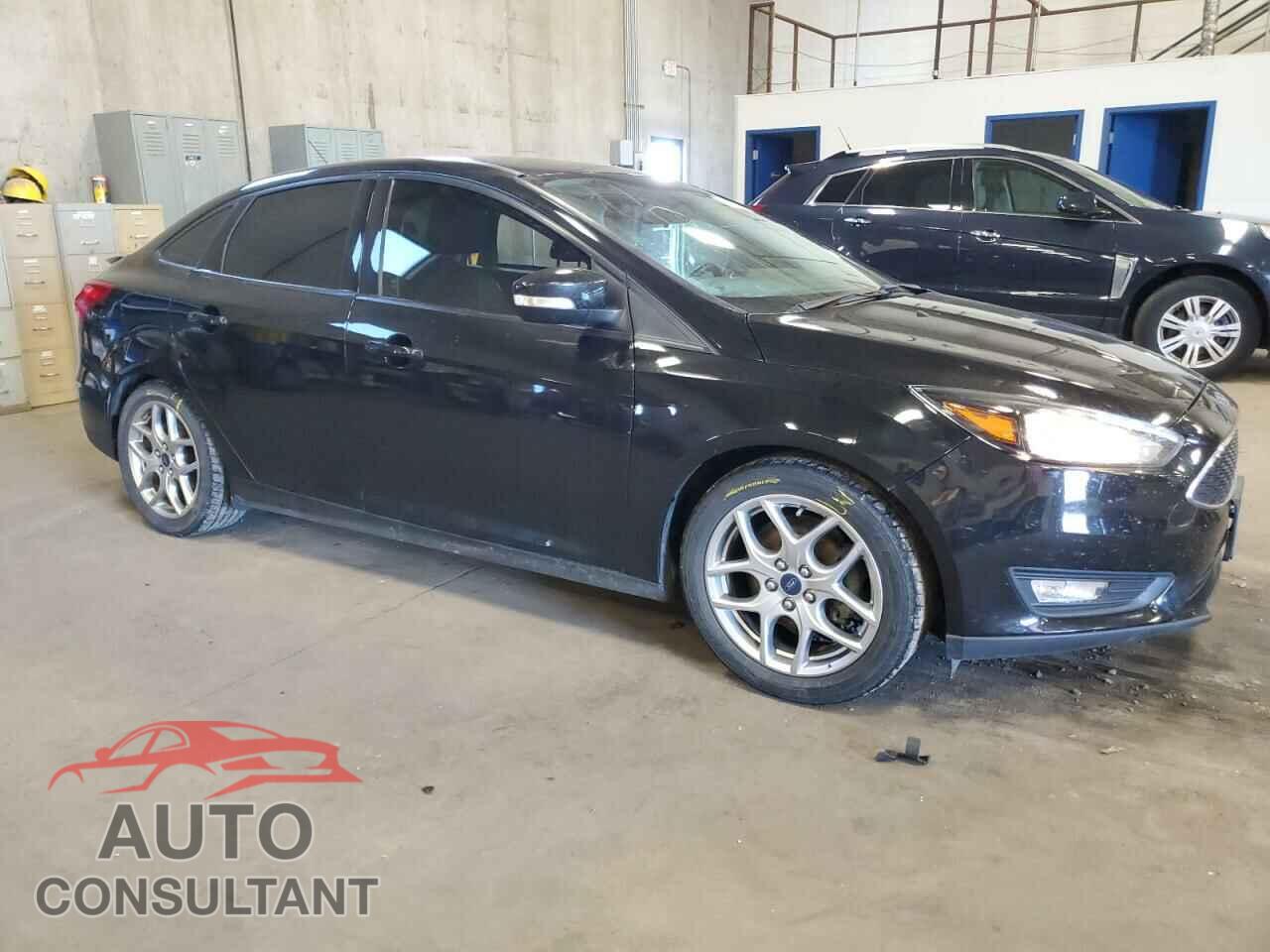 FORD FOCUS 2015 - 1FADP3F26FL385522
