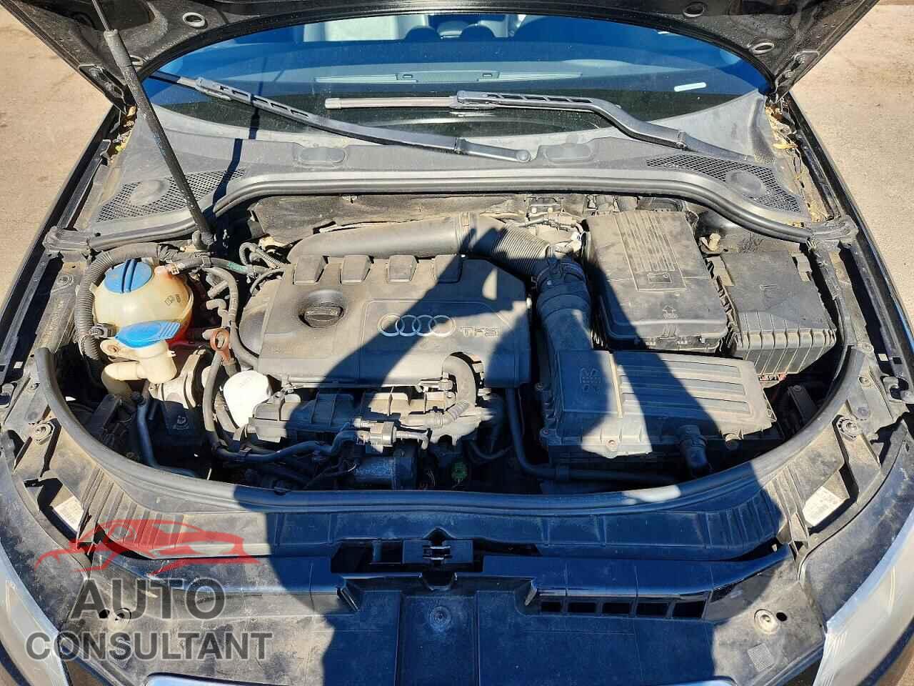 AUDI A3 2012 - WAUPFAFM7CA017418