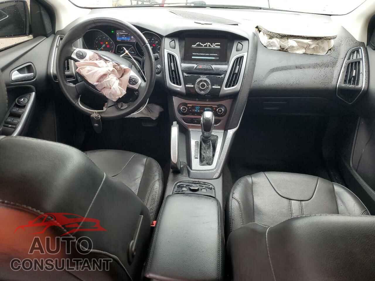 FORD FOCUS 2013 - 1FADP3N25DL106477