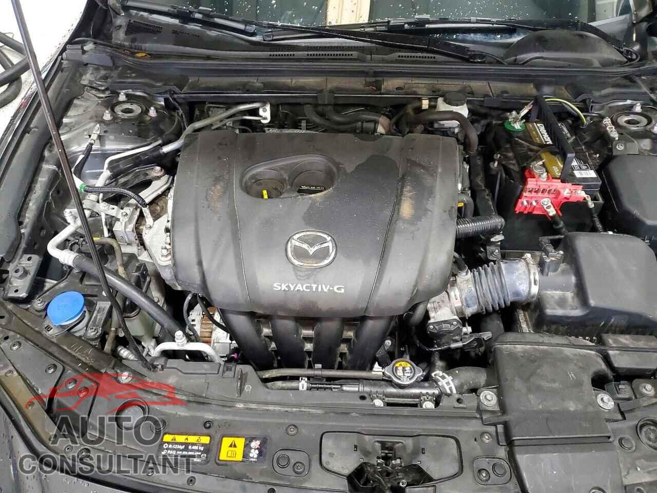 MAZDA 3 2022 - 3MZBPABL9NM301143