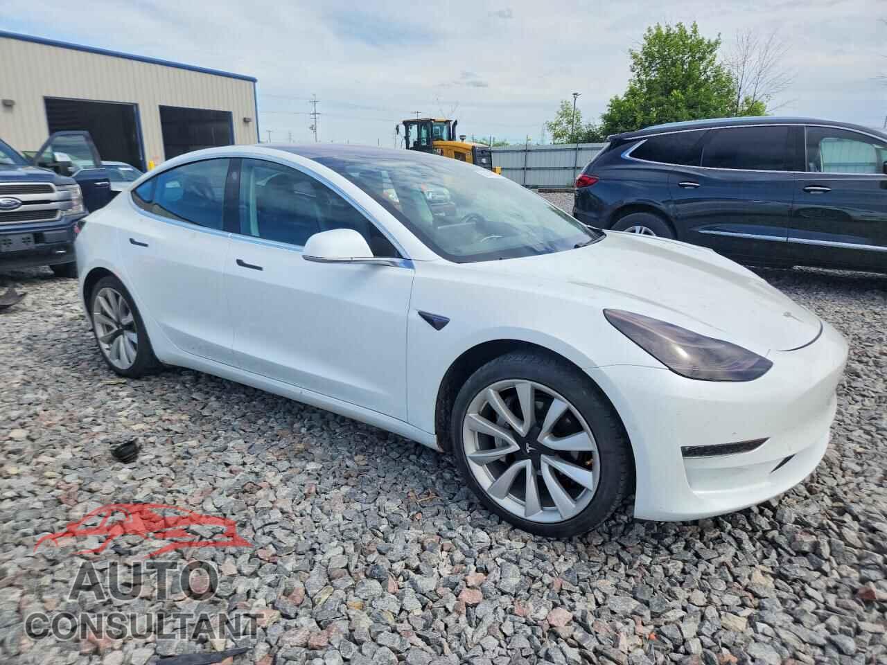 TESLA MODEL 3 2018 - 5YJ3E1EA0JF050020