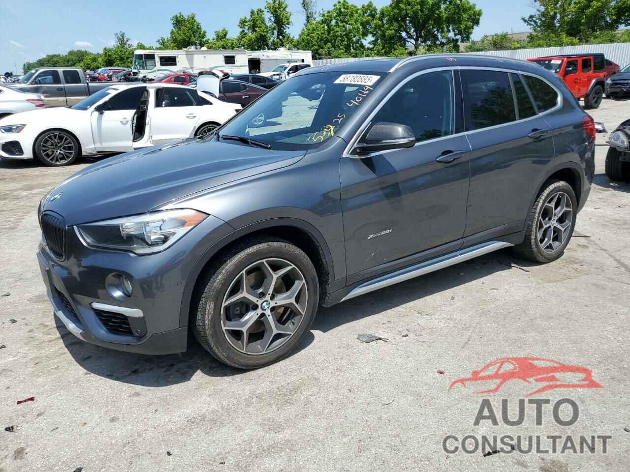 BMW X1 2017 - WBXHT3C34H5F73067