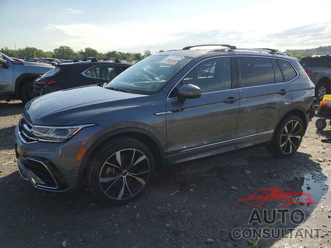 VOLKSWAGEN TIGUAN 2022 - 3VV4B7AX5NM166536