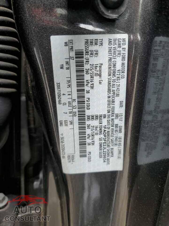 FORD FOCUS 2018 - 1FADP3FE2JL229934