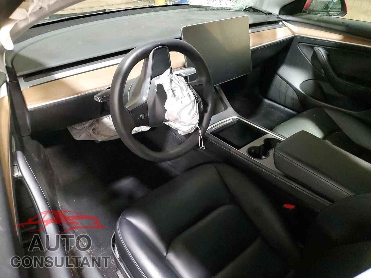 TESLA MODEL 3 2021 - 5YJ3E1EC5MF990982