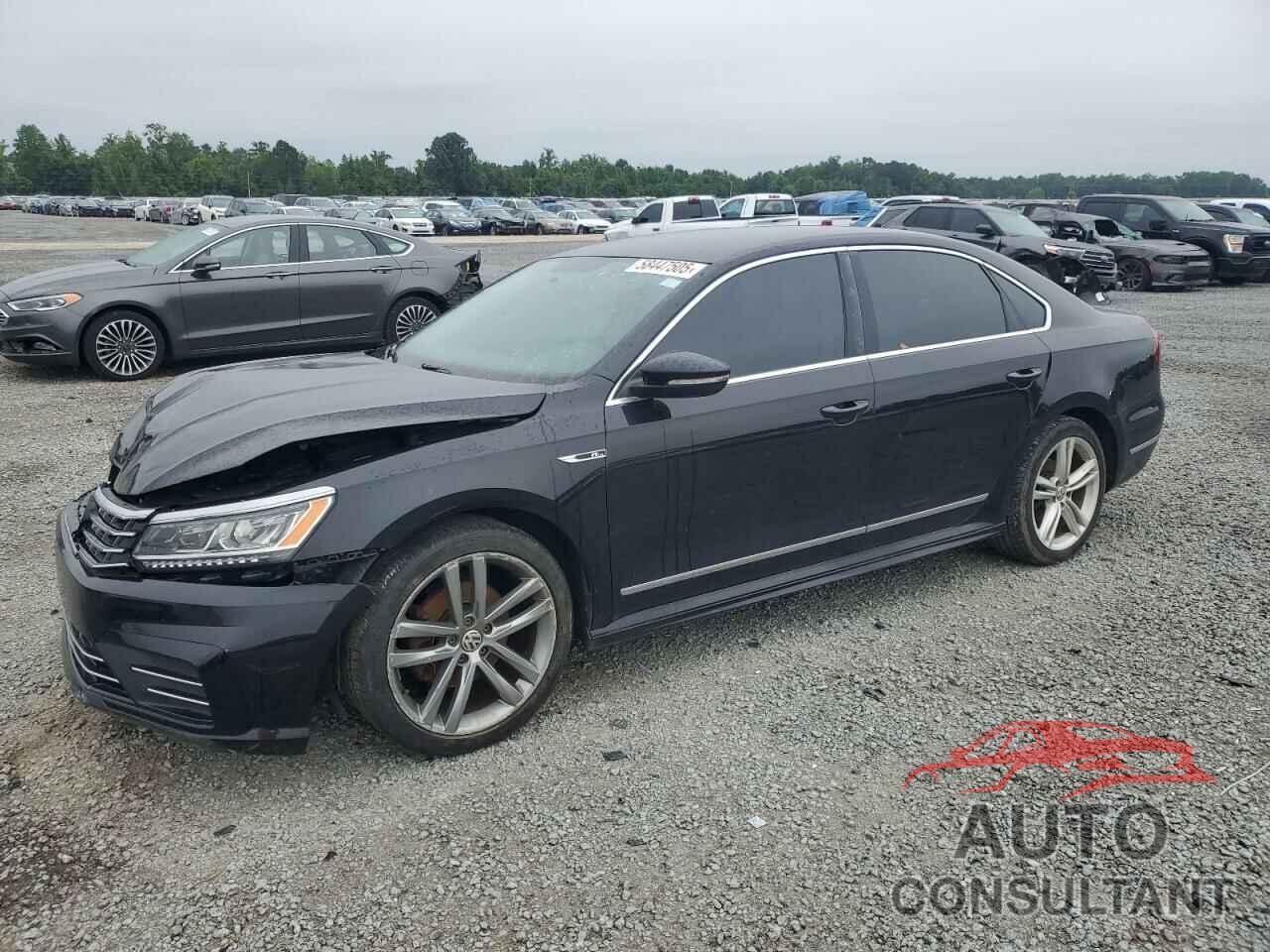 VOLKSWAGEN PASSAT 2017 - 1VWDT7A31HC010702