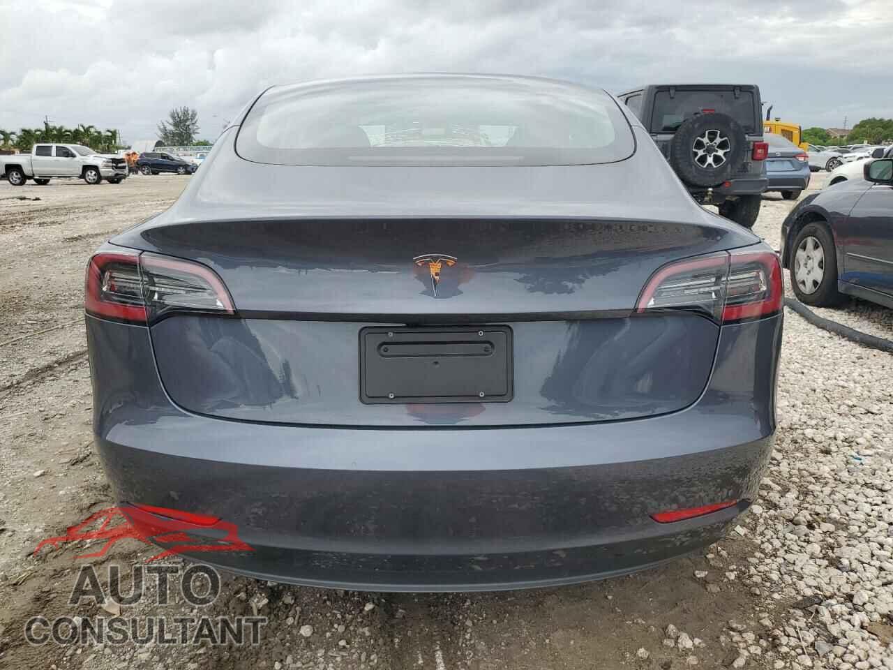 TESLA MODEL 3 2023 - 5YJ3E1EA0PF497455
