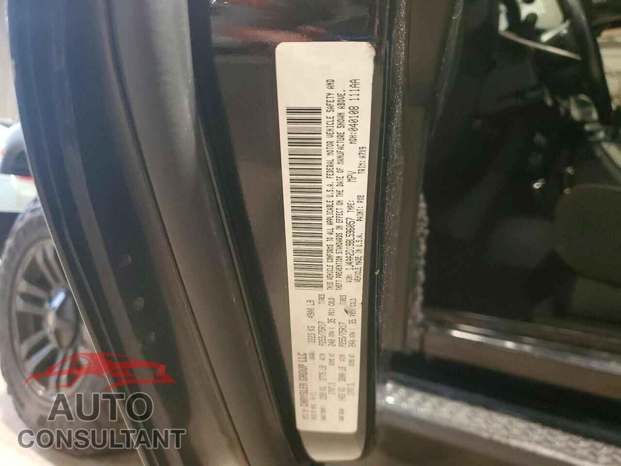 JEEP WRANGLER 2011 - 1J4AA2D19BL596057