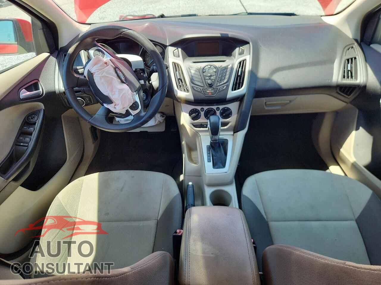 FORD FOCUS 2013 - 1FADP3K21DL217855