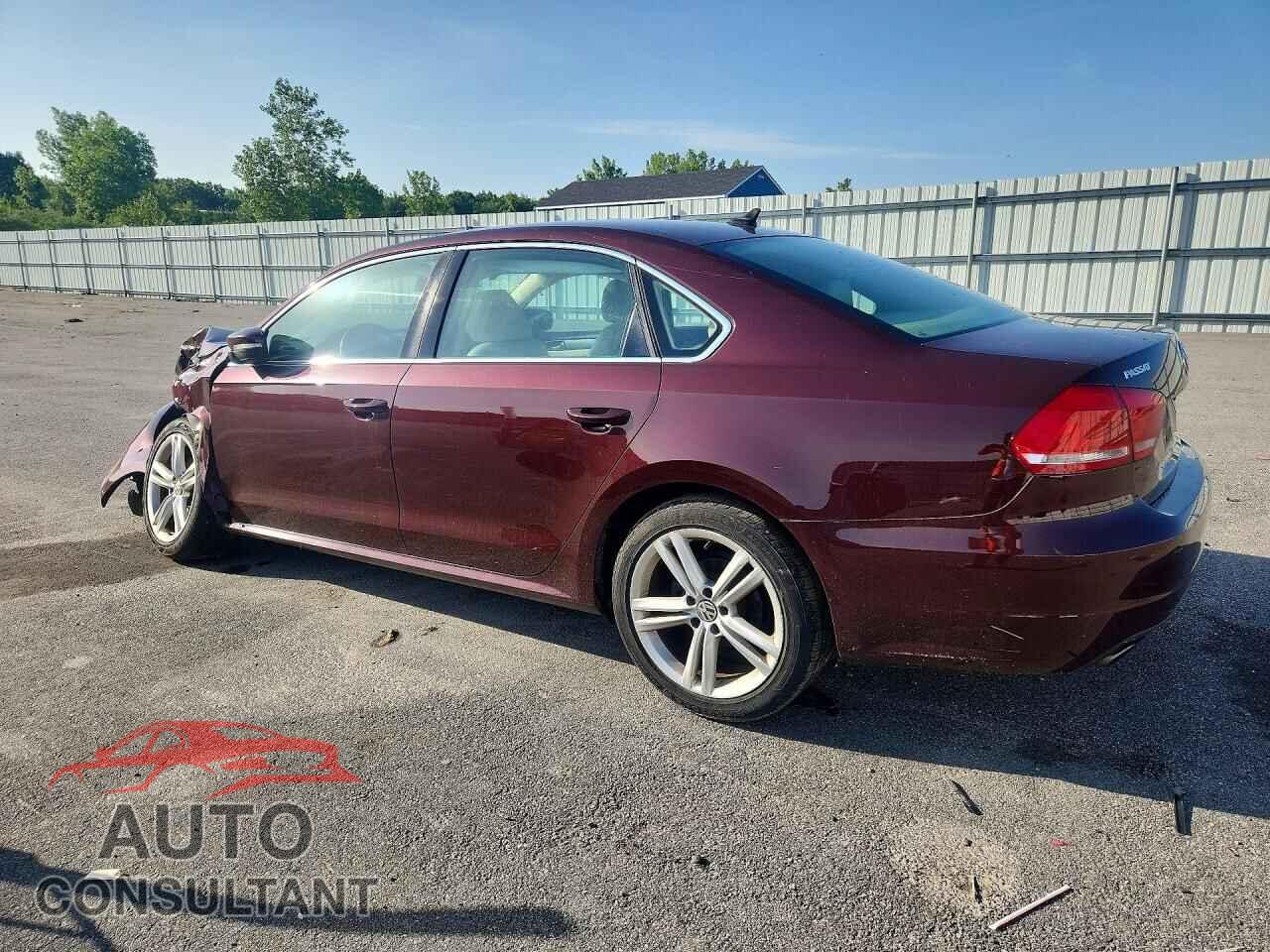 VOLKSWAGEN PASSAT 2014 - 1VWBT7A38EC047801