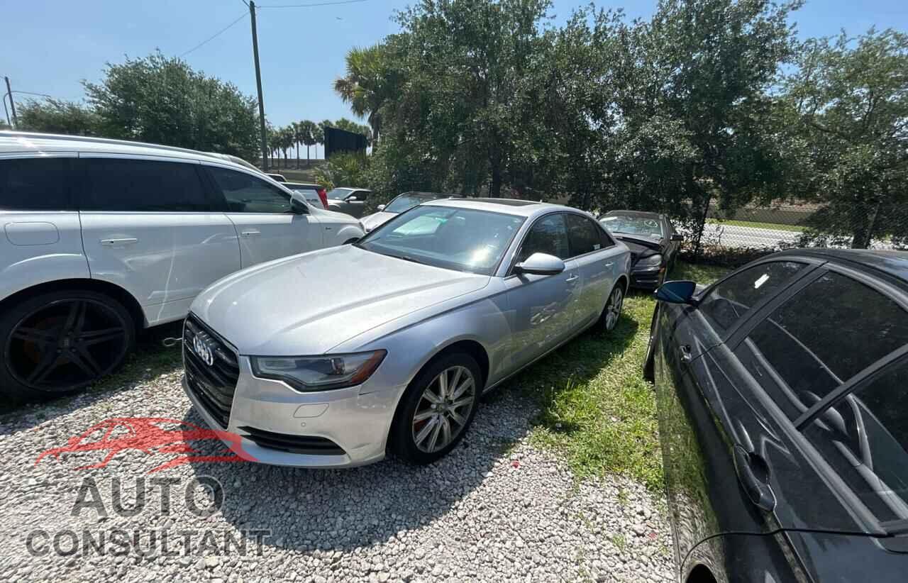 AUDI A6 2014 - WAUGFAFC4EN024121