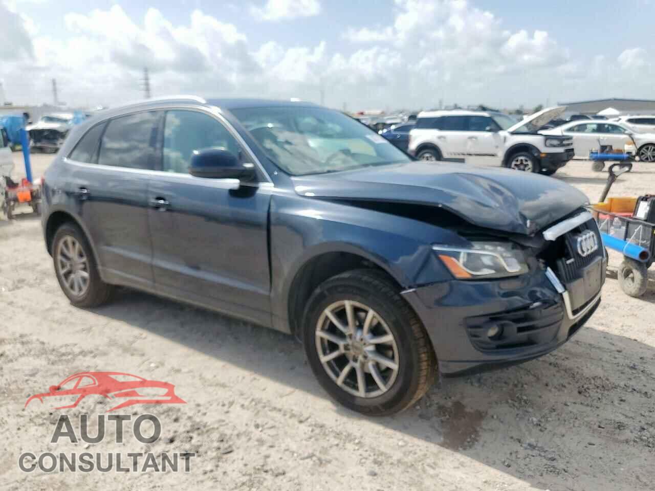 AUDI Q5 2012 - WA1LFAFP7CA058525