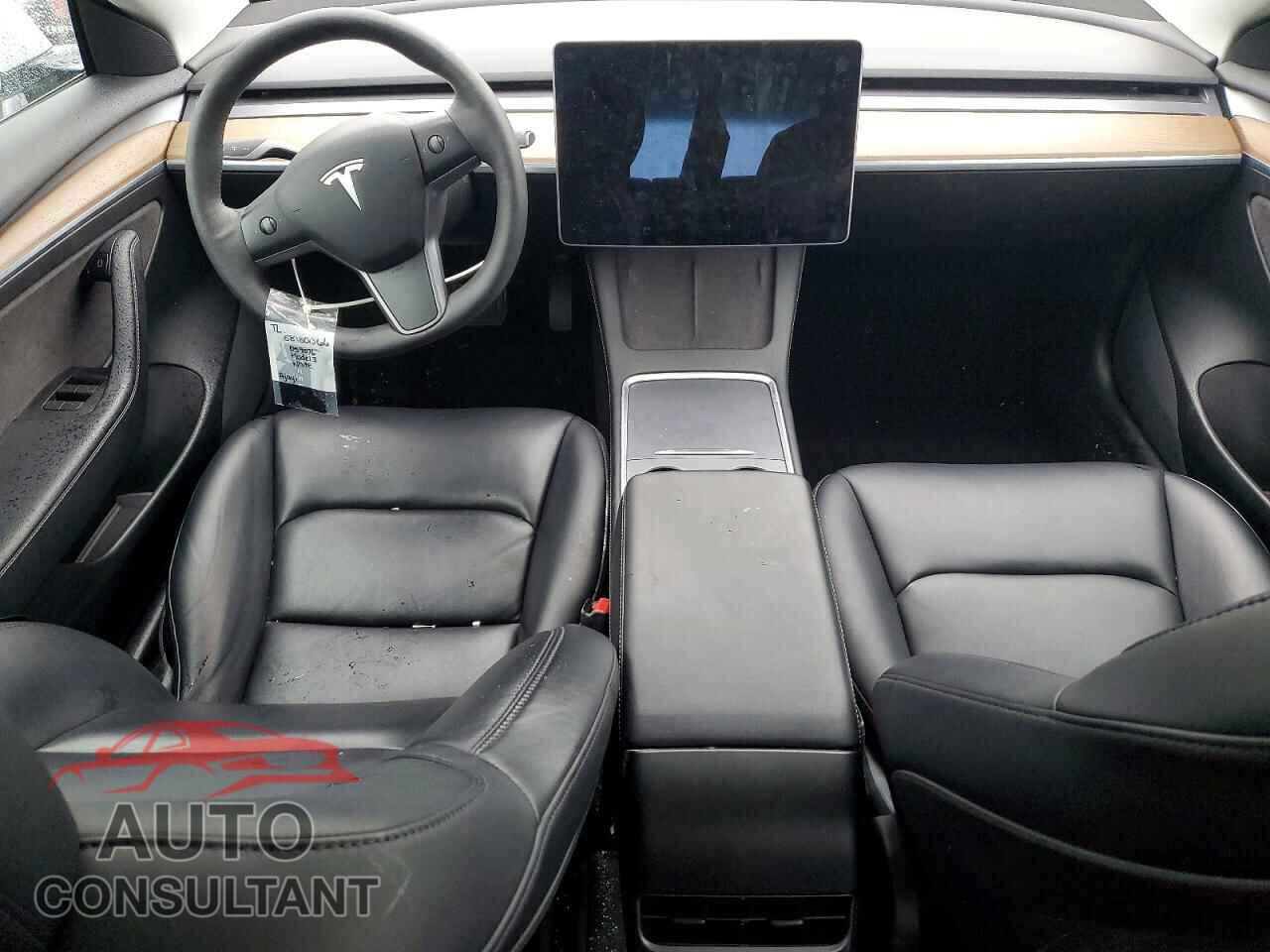 TESLA MODEL 3 2021 - 5YJ3E1EA0MF059076