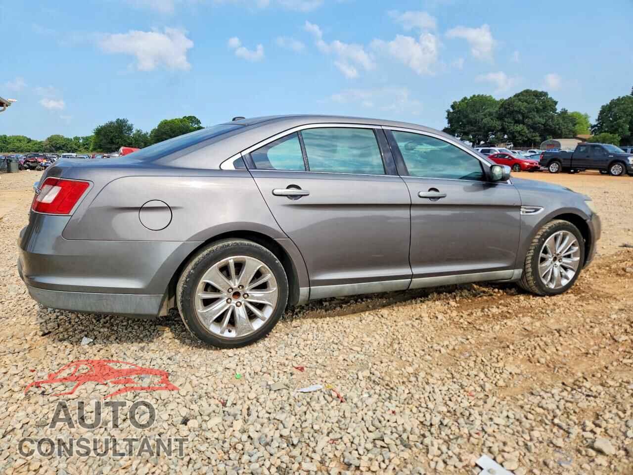 FORD TAURUS 2011 - 1FAHP2FW6BG122206