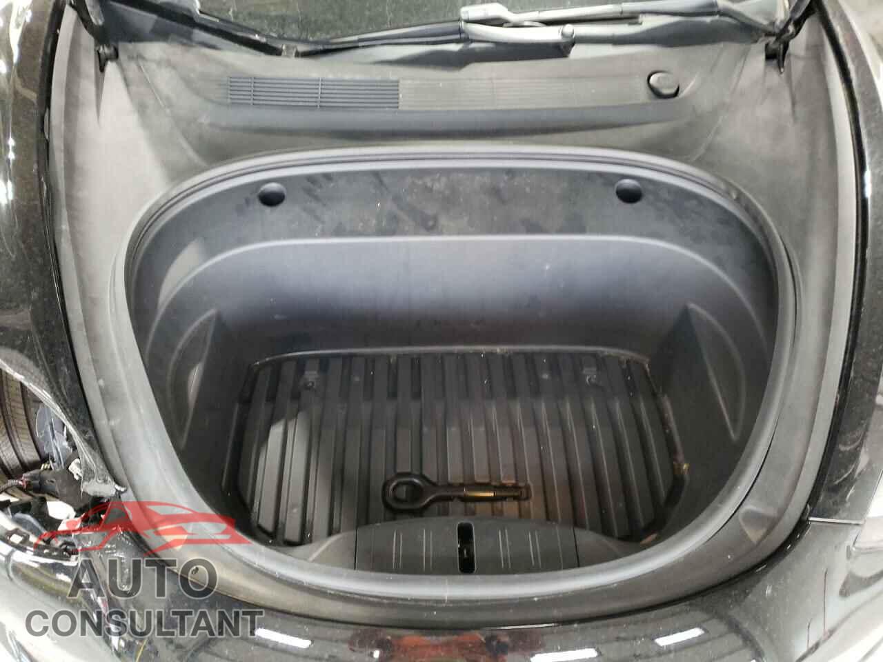TESLA MODEL 3 2021 - 5YJ3E1EA2MF976665