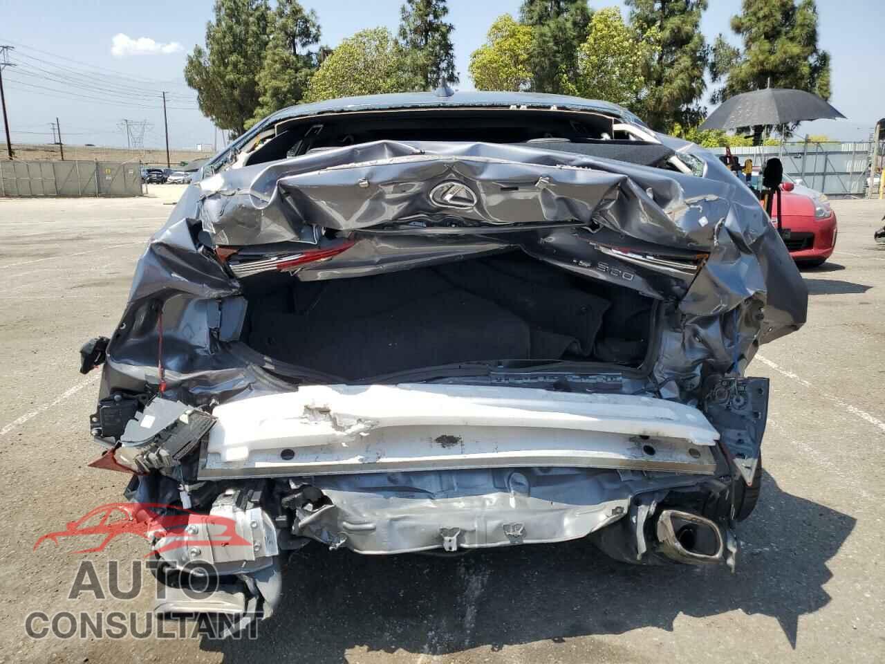 LEXUS IS 2018 - JTHBA1D23J5083627