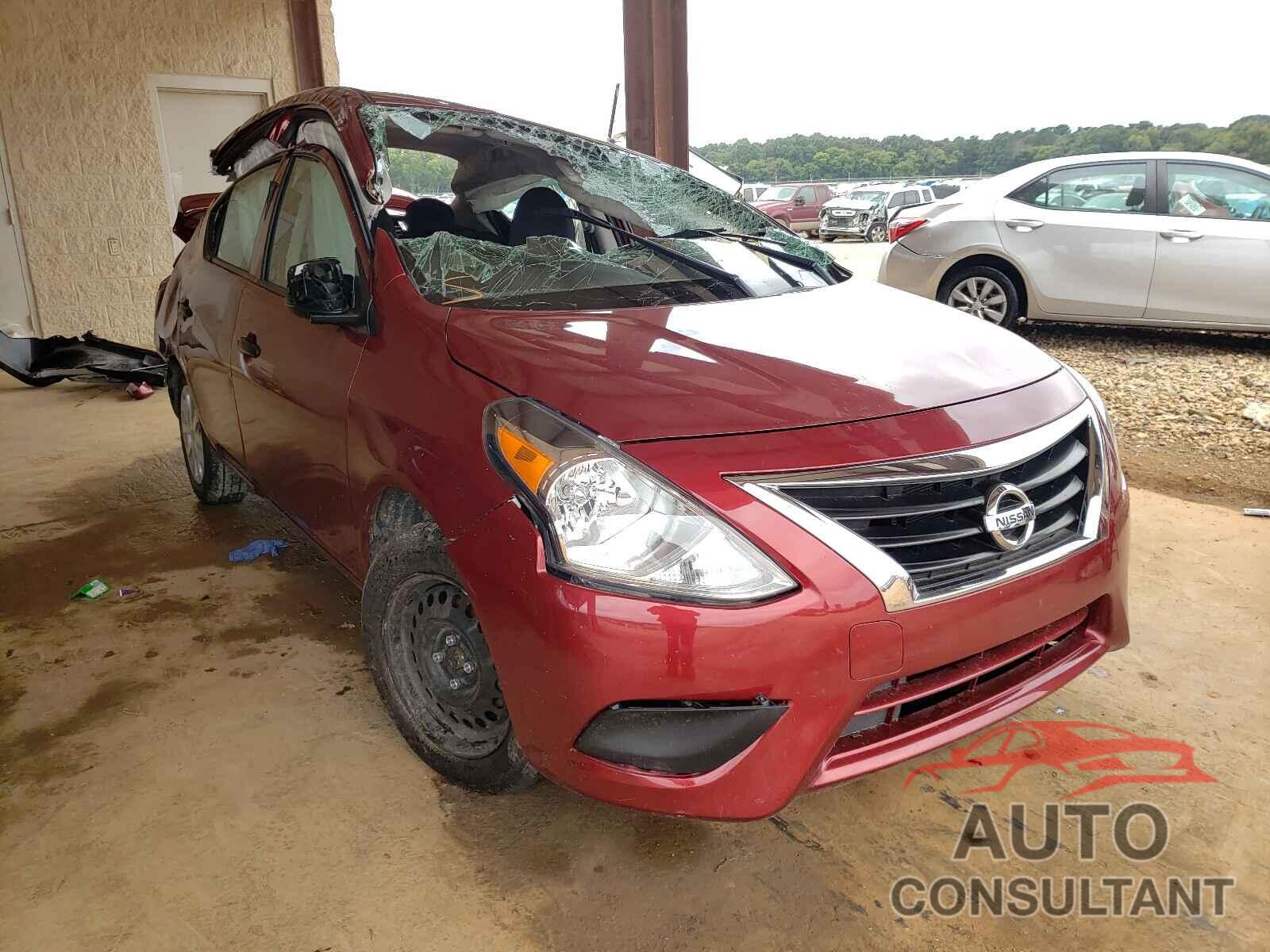 NISSAN VERSA 2017 - 3N1CN7AP0HL895753