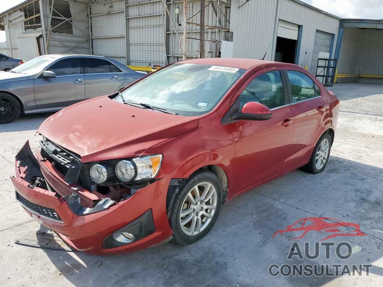 CHEVROLET SONIC 2013 - 1G1JC5SH3D4162014