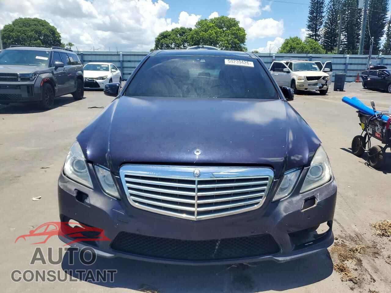MERCEDES-BENZ E-CLASS 2011 - WDDHF8HB2BA355793