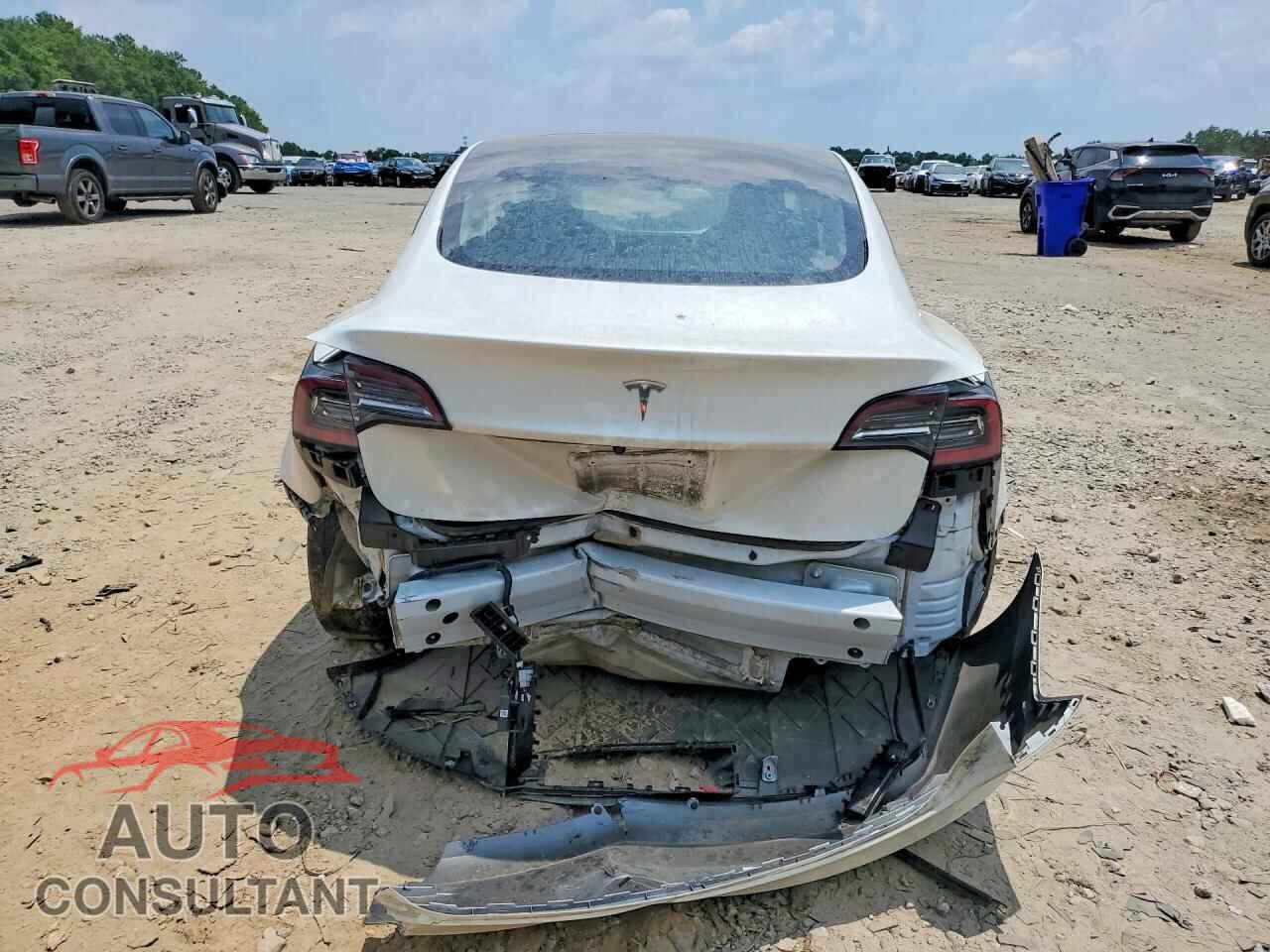 TESLA MODEL 3 2023 - 5YJ3E1EA0PF395332