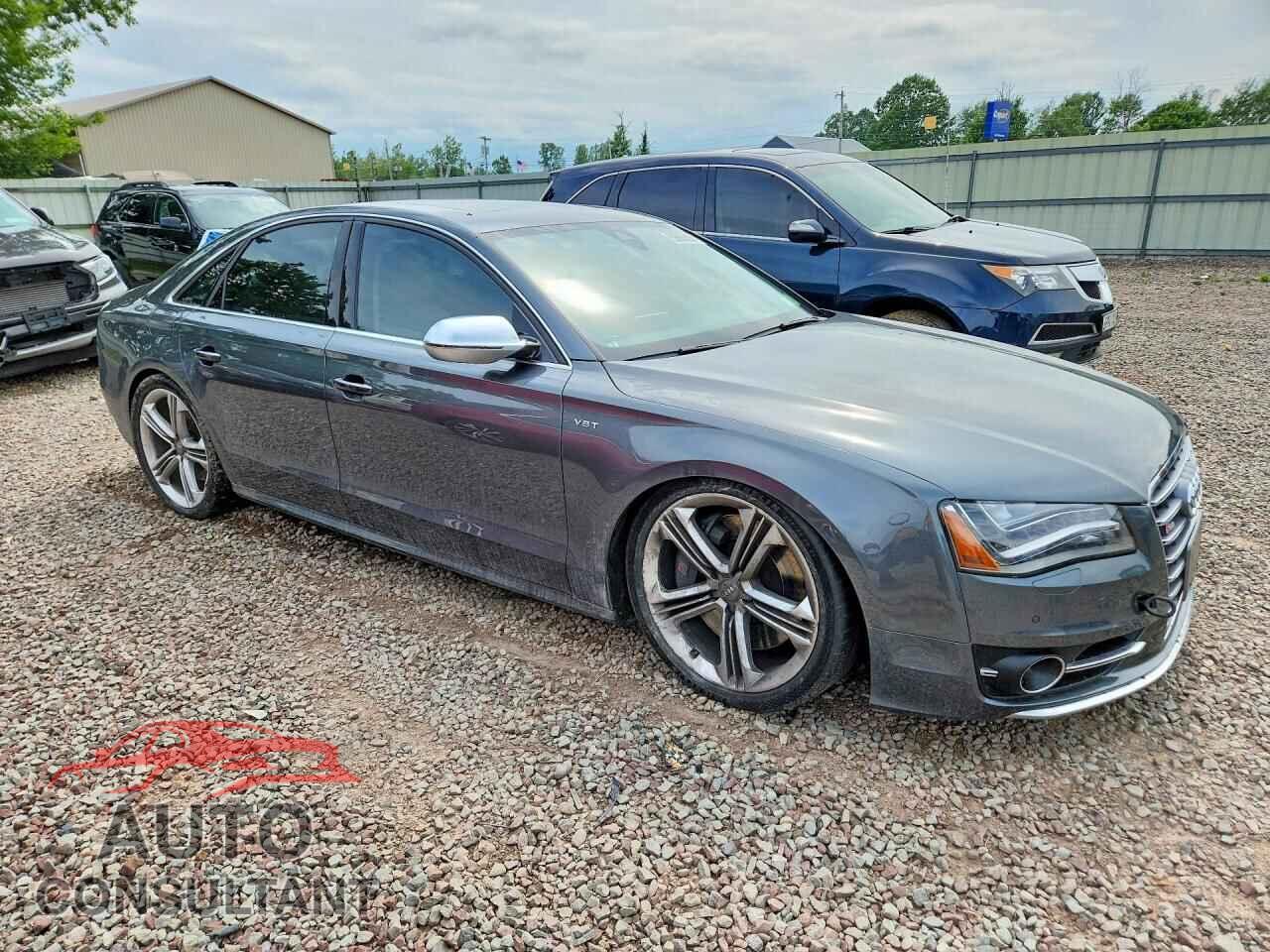 AUDI S8 2013 - WAUD2AFD4DN022682