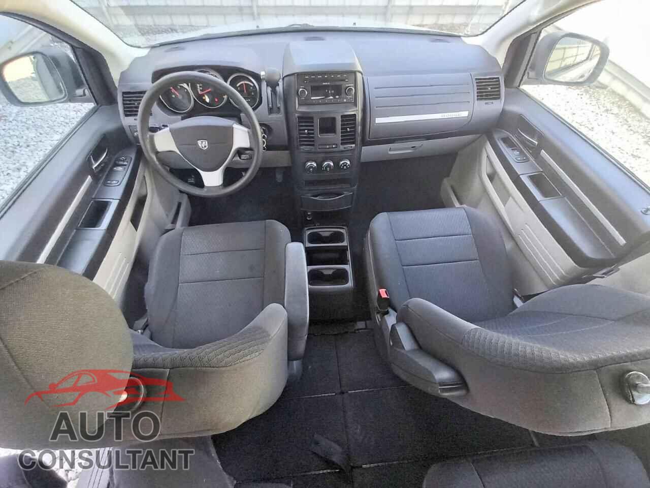 DODGE CARAVAN 2010 - 2D4RN4DE7AR219554