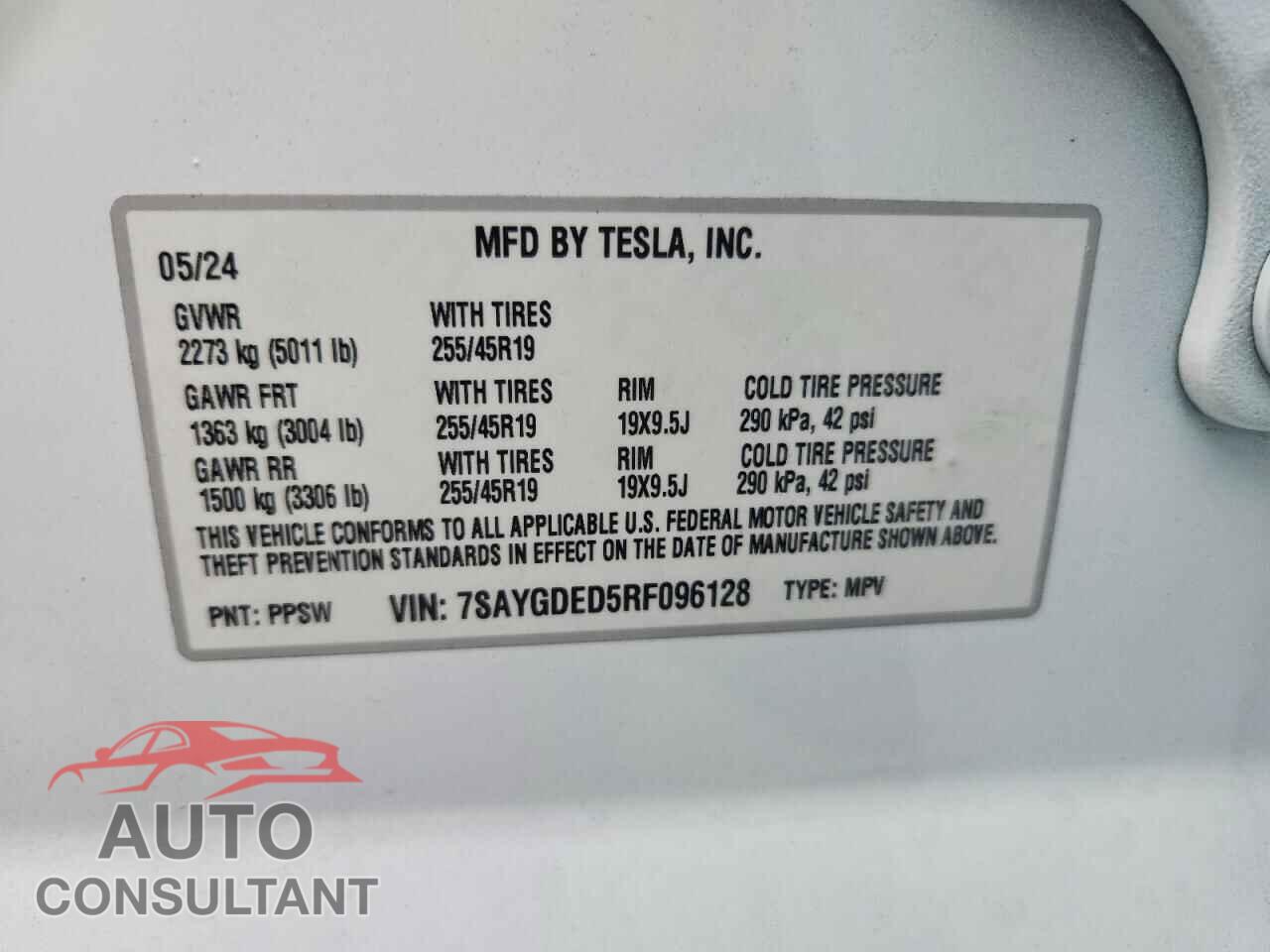 TESLA MODEL Y 2024 - 7SAYGDED5RF096128