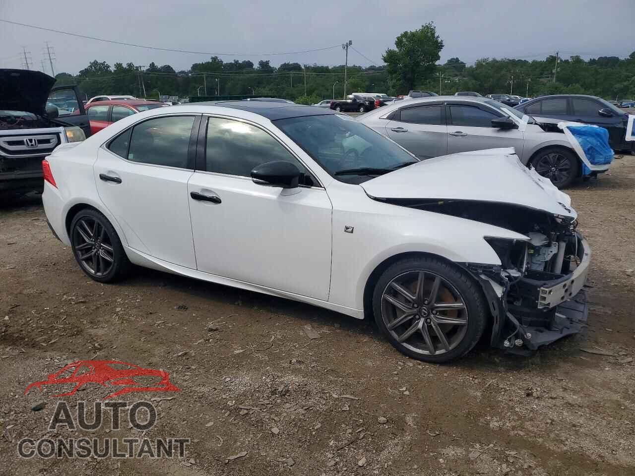 LEXUS IS 2018 - JTHC81D29J5027224