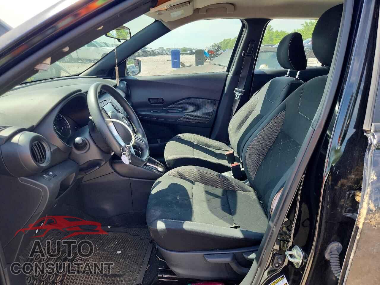 NISSAN KICKS 2019 - 3N1CP5CU3KL558776
