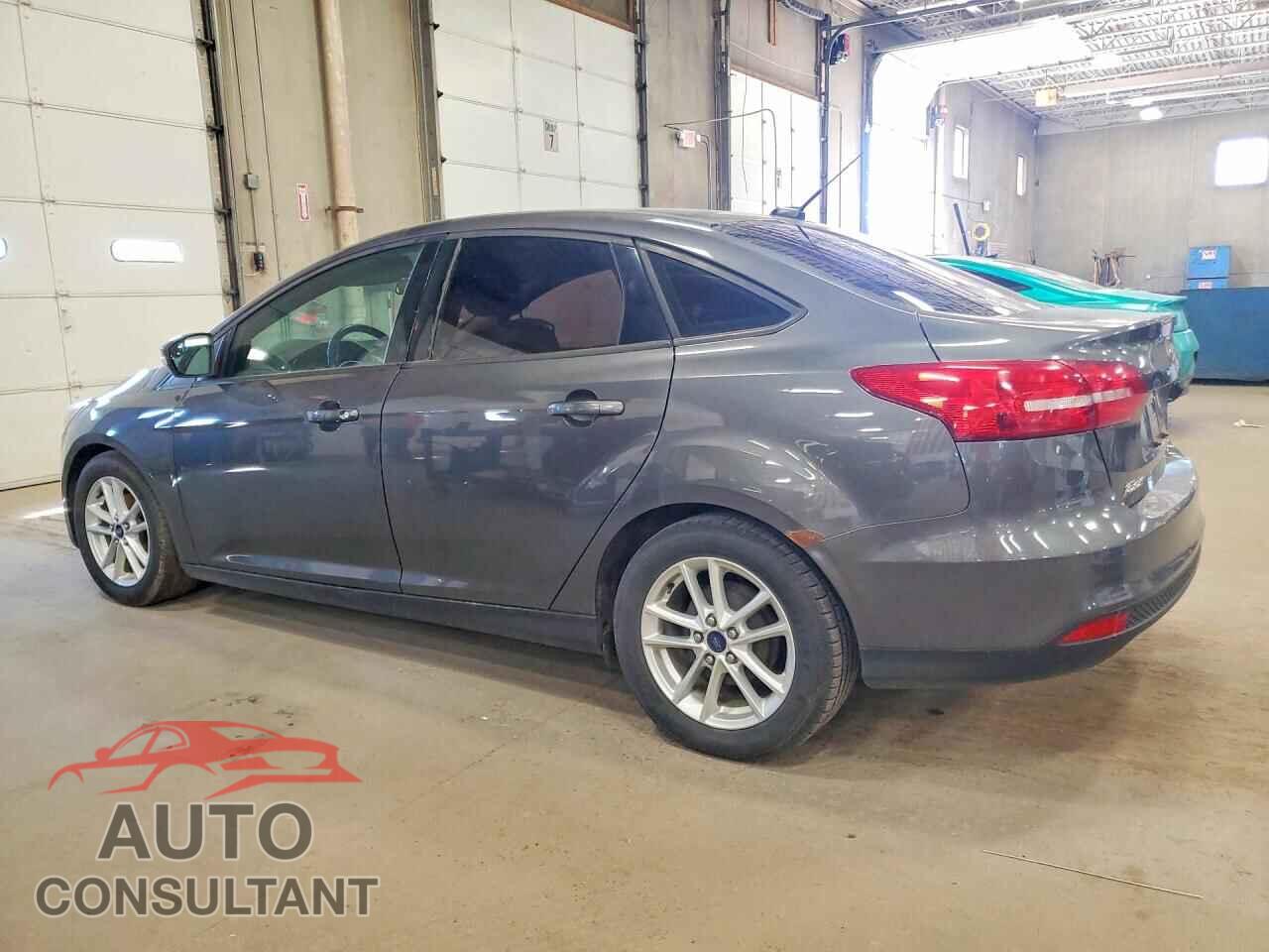 FORD FOCUS 2015 - 1FADP3F27FL261713