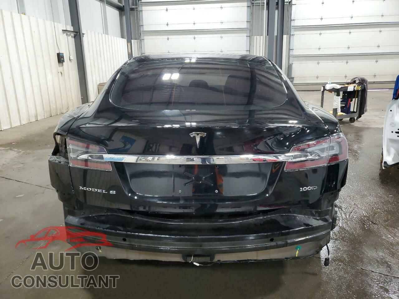 TESLA MODEL S 2019 - 5YJSA1E27KF312147