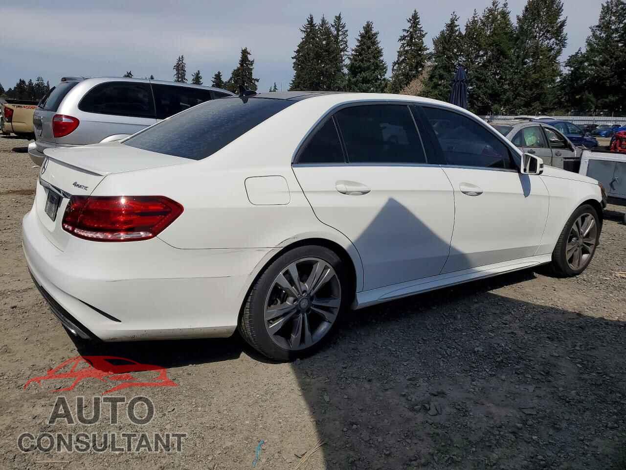 MERCEDES-BENZ E-CLASS 2014 - WDDHF8JB2EB008330