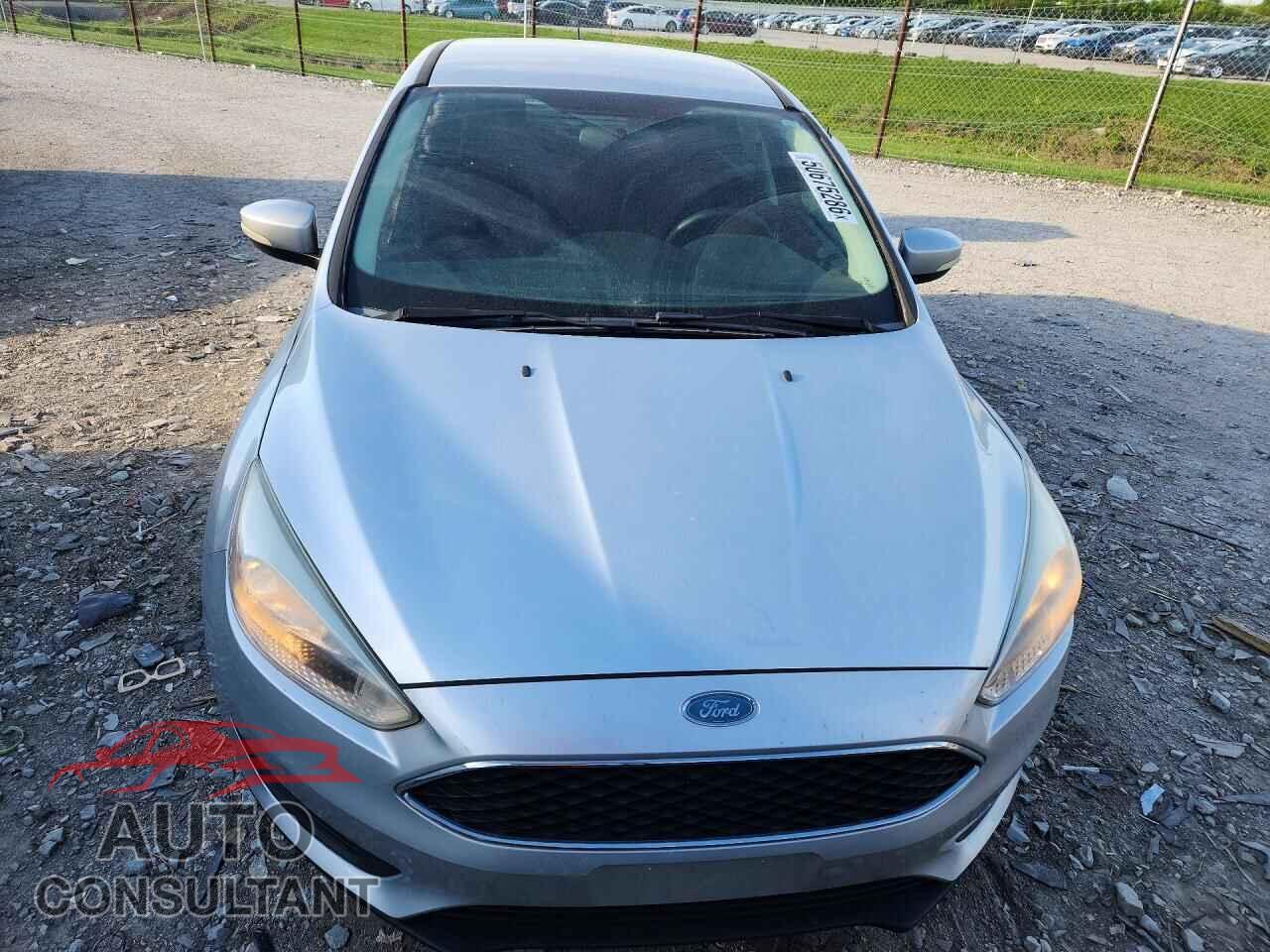 FORD FOCUS 2017 - 1FADP3FE1HL322745