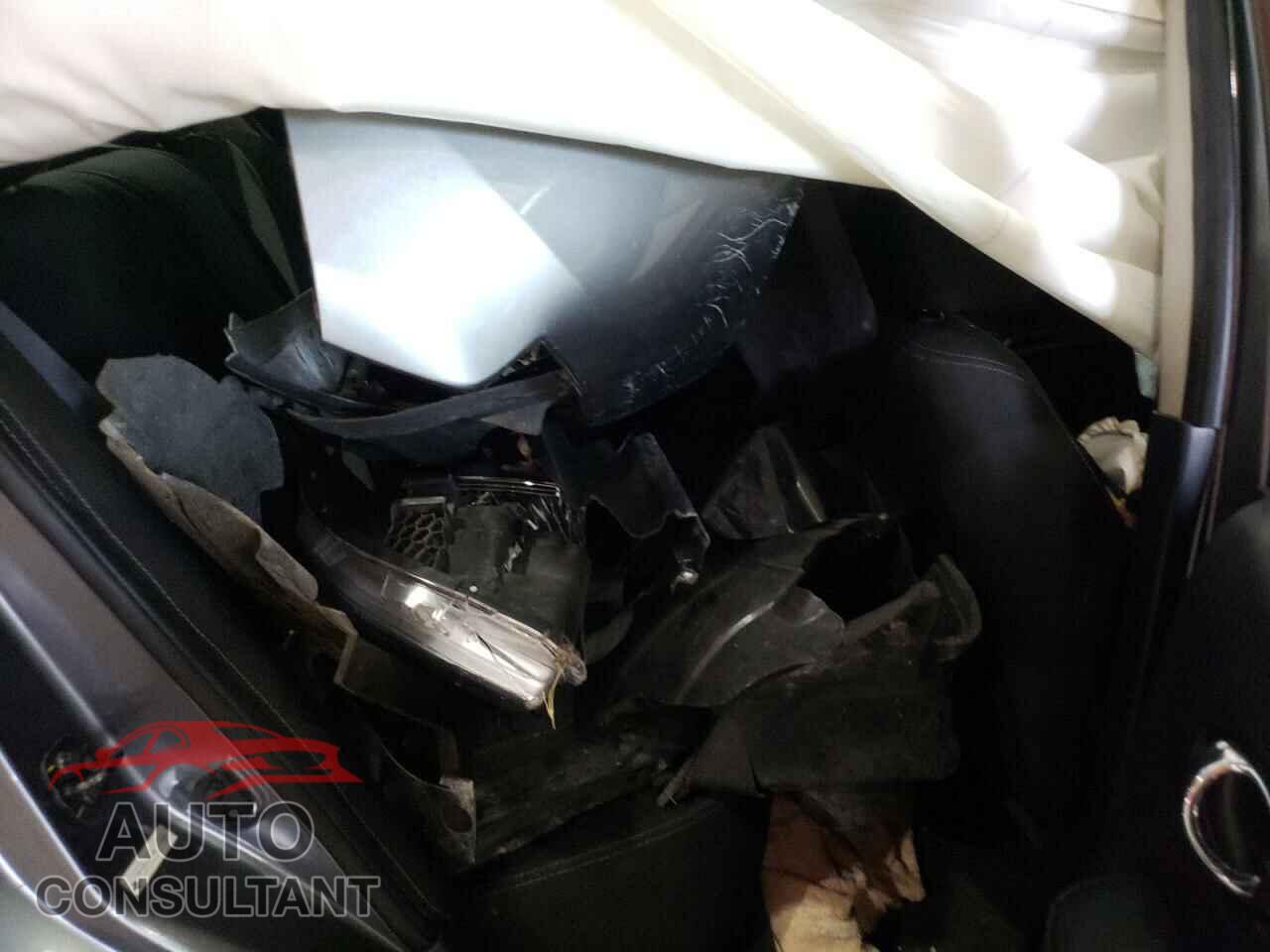NISSAN VERSA 2019 - 3N1CN7AP3KL871650