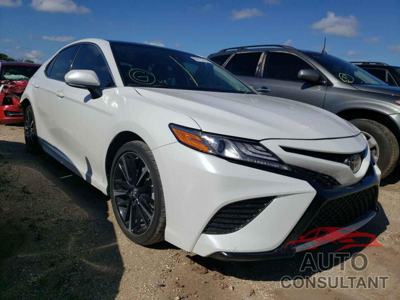 TOYOTA CAMRY 2019 - 4T1B61HK3KU839831