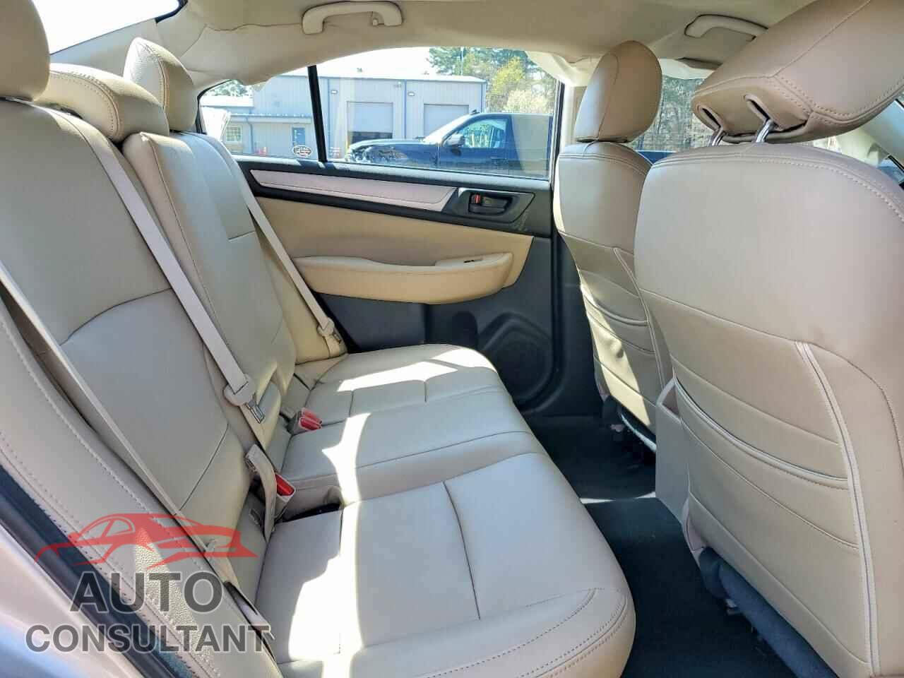 SUBARU LEGACY 2019 - 4S3BNAB64K3030640